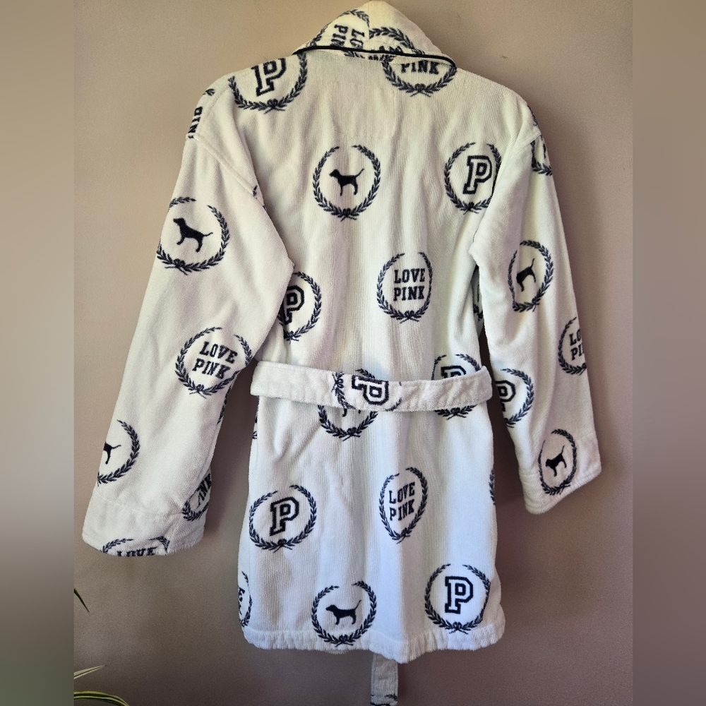 🌸 VINTAGE VS PINK: Univ. of Pink Cotton Terry Robe 🌸 - Picture 4 of 8